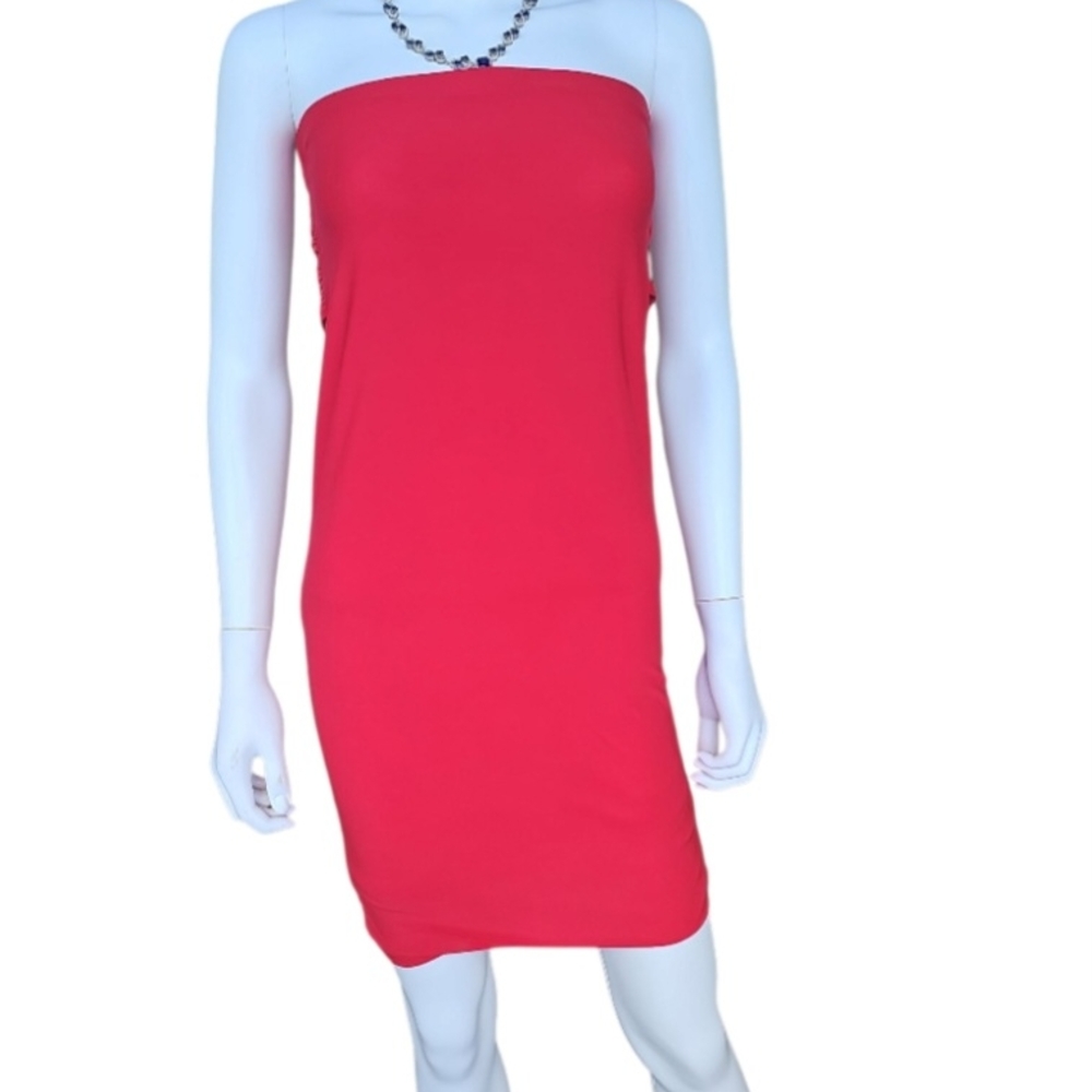 Red Strapless Sheath Dress for Cocktail Nights
